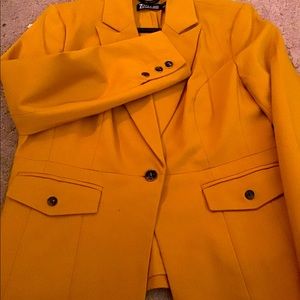 NWOT - Gold blazer